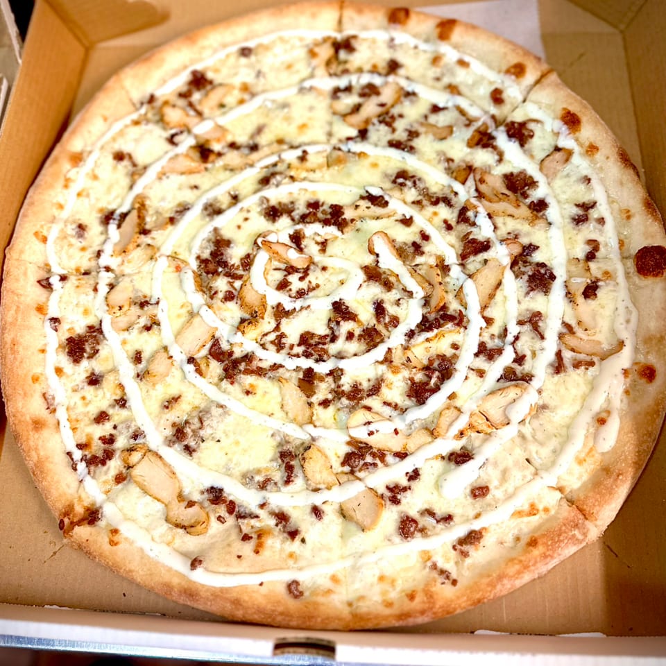 Chicken, Bacon & Ranch Pizza.